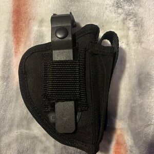 Redfield Semi-Auto Hip Holster with Mag Pouch - Black